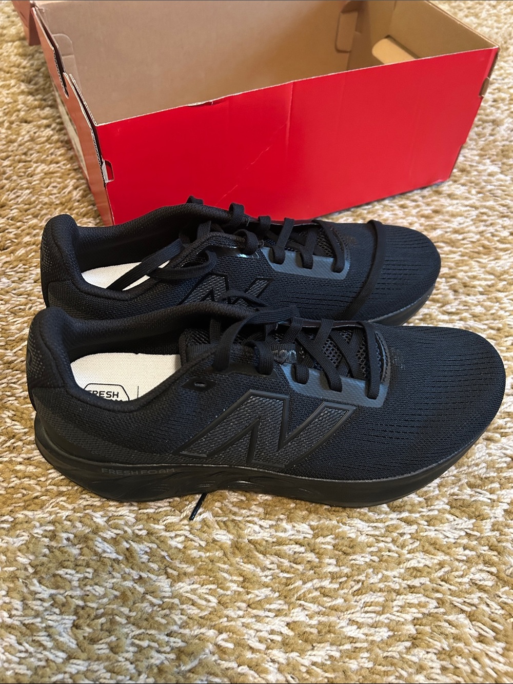 New Balance Men's Black Athletic Running Sneakers